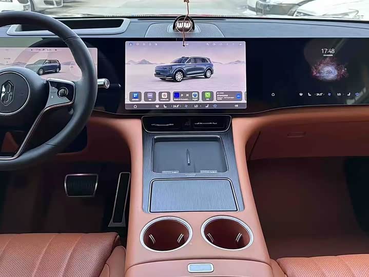 Aito M8 2025 2025款 增程 Max+版 53.4kWh 6座版