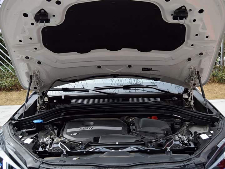 BMW X2 2025 2025款 sDrive25i M运动套装