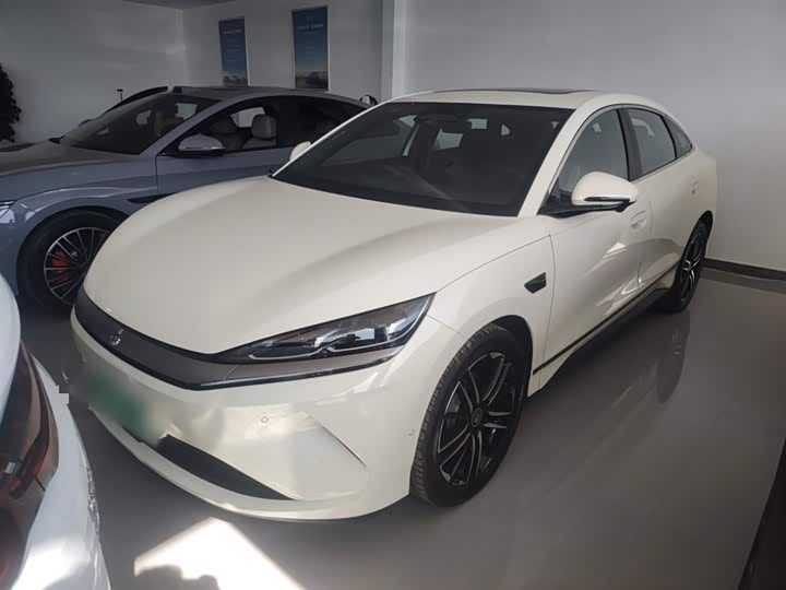 BYD Qin L 2025 2025款 EV 545KM云辇型