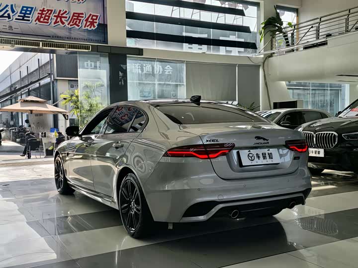 Jaguar XE L 2025 2025款 2.0T 250PS R-DYNAMIC 90周年典藏版