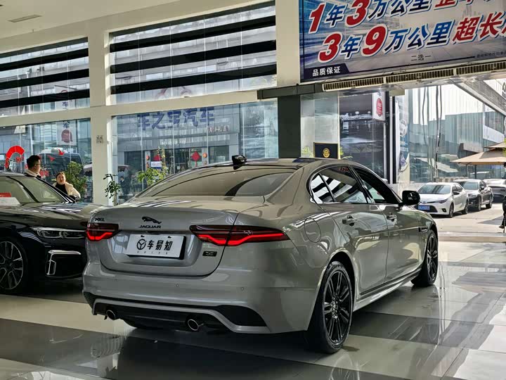 Jaguar XE L 2025 2025款 2.0T 250PS R-DYNAMIC 90周年典藏版