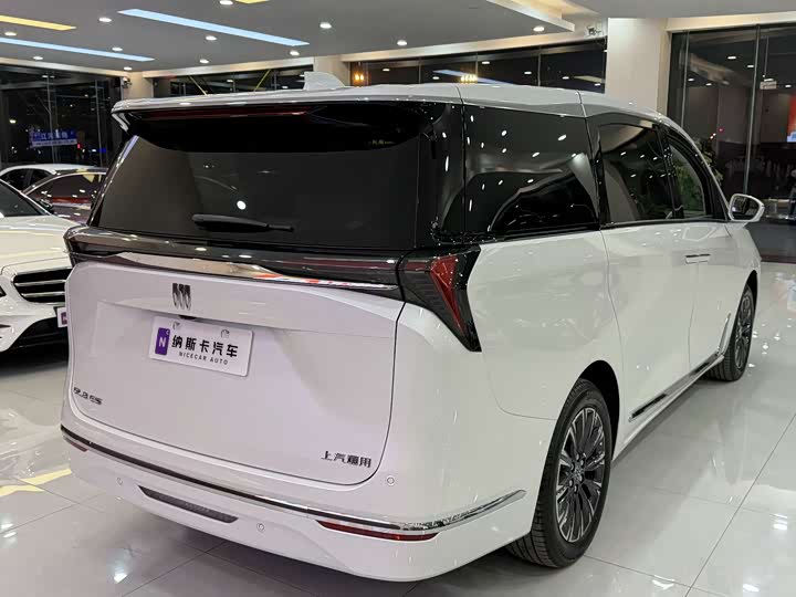 Buick GL8 ES 2025 2025款 陆尊 先享版