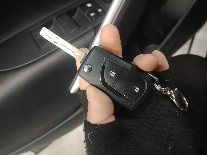 Toyota Frontlander 2024 2024款 2.0L CVT精英版