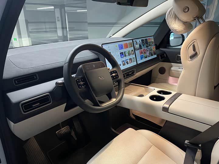 LiXiang Mega 2025 2025款 Home 家庭特别版