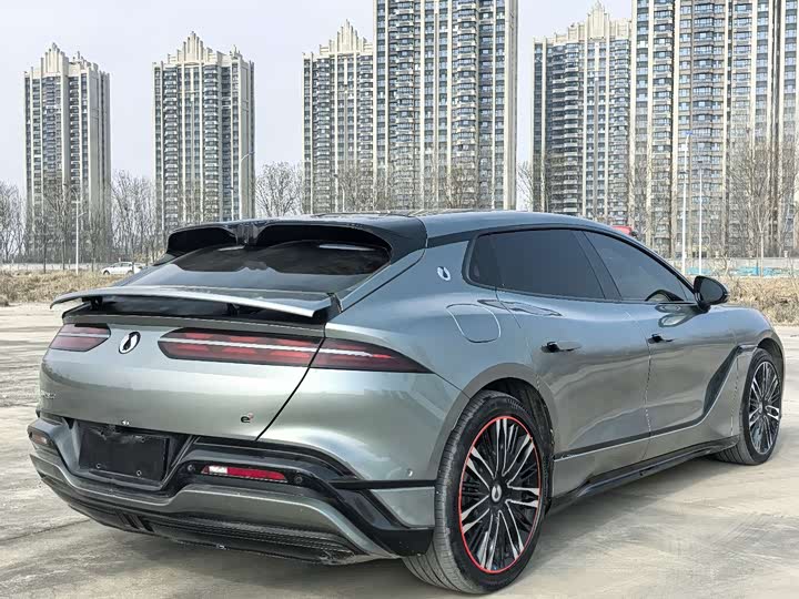 Denza Z9GT 2024 2024款 1100四驱Ultra版