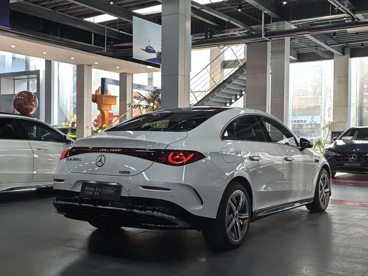 Mercedes-Benz CLA-Class EV 2025 2025款 300L 超长续航领智版