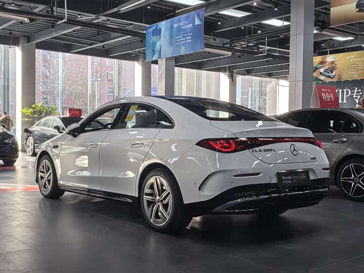 Mercedes-Benz CLA-Class EV 2025 2025款 300L 超长续航领智版