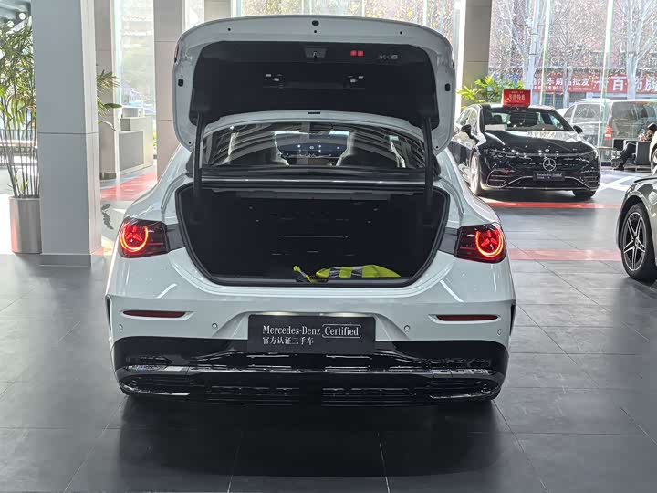 Mercedes-Benz CLA-Class EV 2025 2025款 300L 超长续航领智版