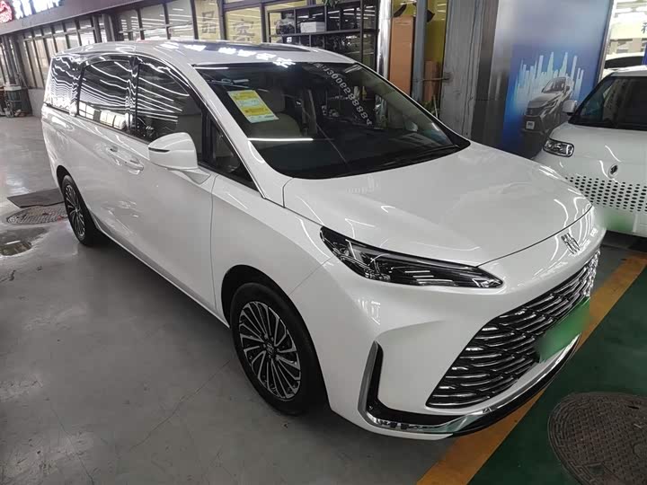 Buick GL8 Hybrid 2025 2025款 陆尚 智享版 7座