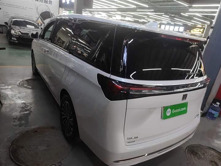 Buick GL8 Hybrid 2025 2025款 陆尚 智享版 7座