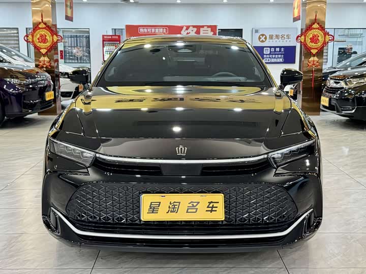 2023 Toyota Crown SportCross