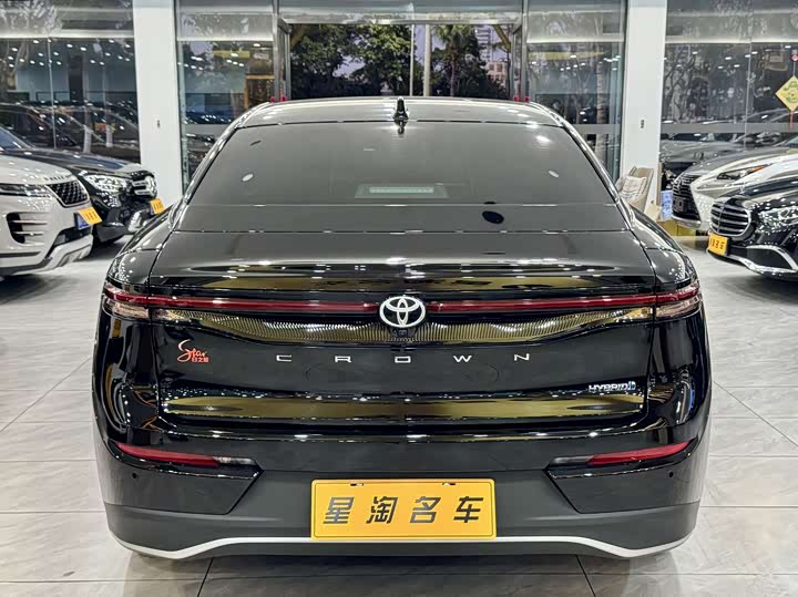 2023 Toyota Crown SportCross