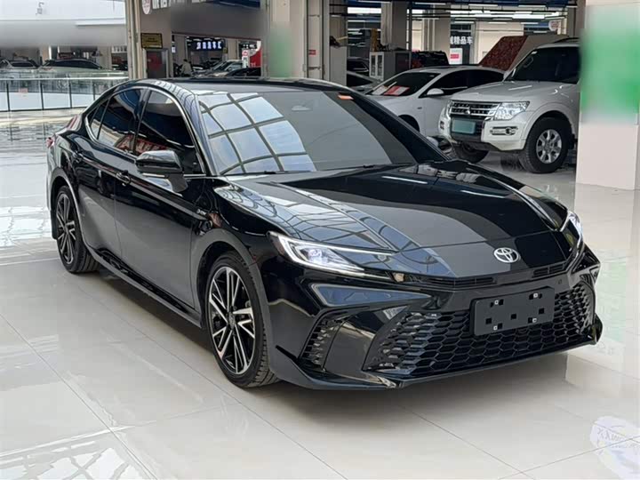 Toyota Camry 2024 2024款 双擎 2.0HS 运动版