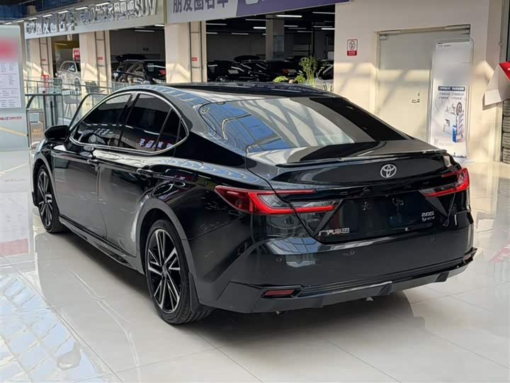 Toyota Camry 2024 2024款 双擎 2.0HS 运动版