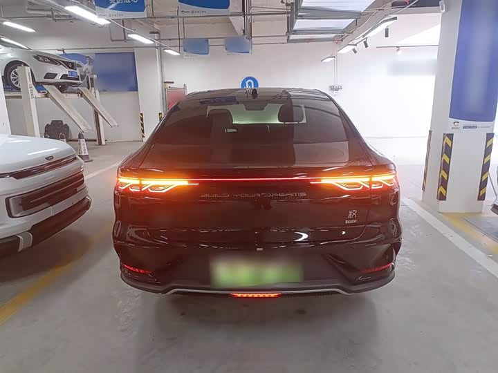 BYD Han 2025 2025款 DM-i 智驾版 125KM激光雷达旗舰型