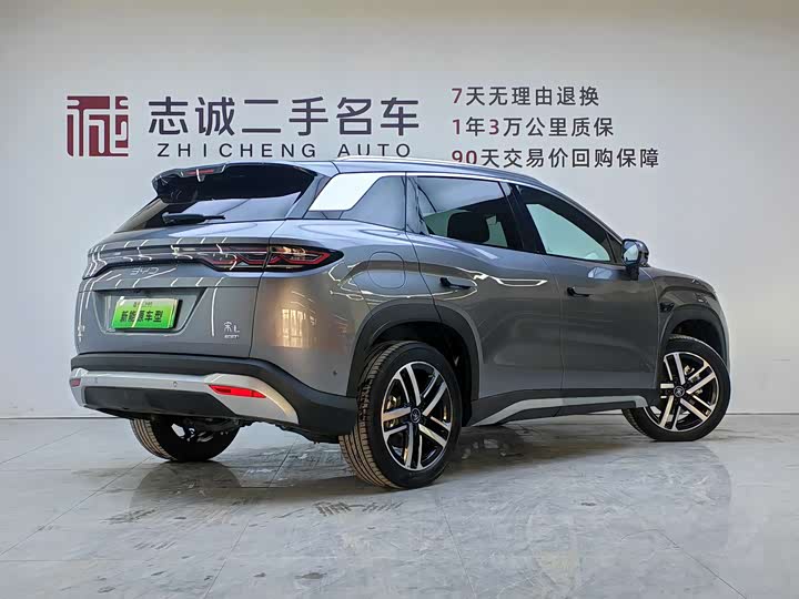 BYD Song L DM-i Hybrid 2025 2025款 智驾版 112km 超越型