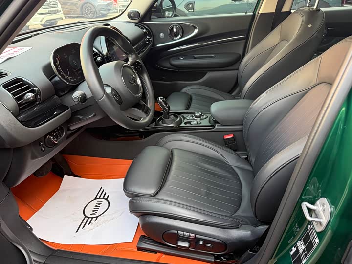 Mini Clubman 2023 2023款 1.5T COOPER 鉴赏家