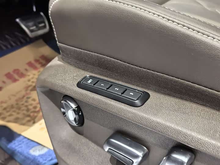 Volkswagen Viloran 2024 2024款 380TSI 尊贵版