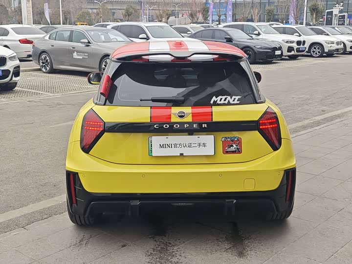 Mini Cooper 2024 2024款 456km COOPER E 经典派