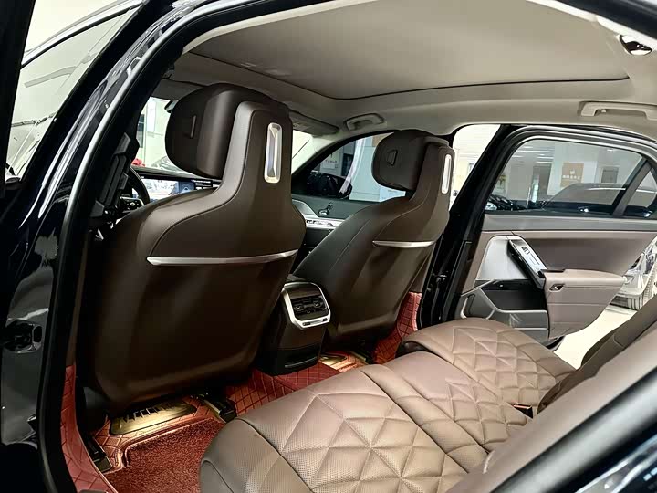 BMW 7 Series 2023 2023款 735Li M运动套装