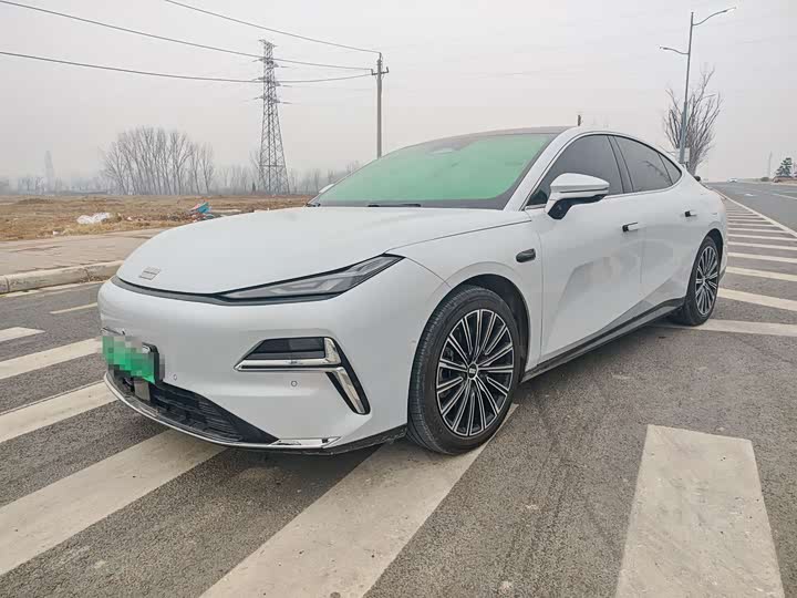 Geely Galaxy Starshine 8 EM-i 2025 2025款 130km EM-i 旗舰版