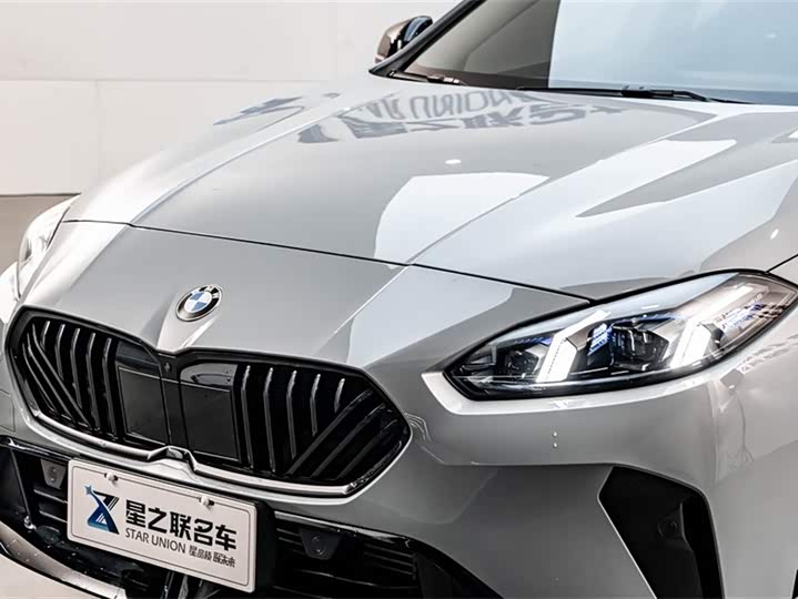BMW 2 Series 2025 2025款 225L M运动曜夜套装