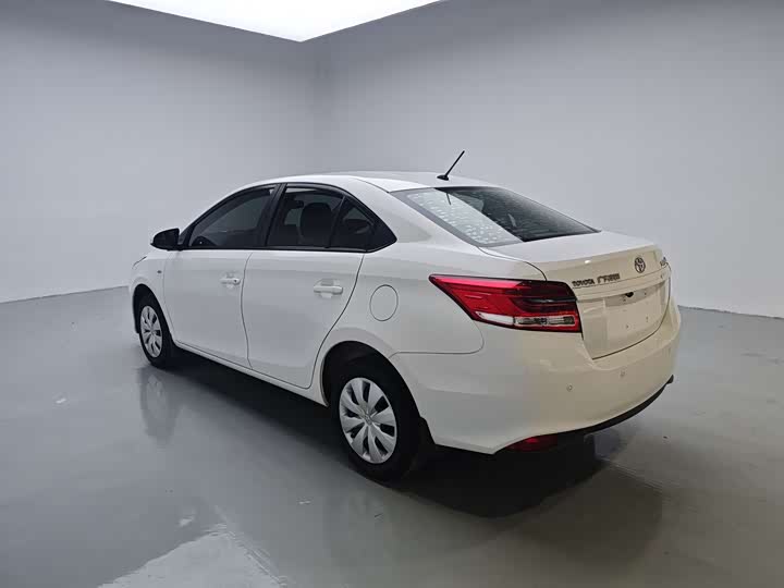 Toyota Yaris L 2021 2021款 1.5L CVT领先版