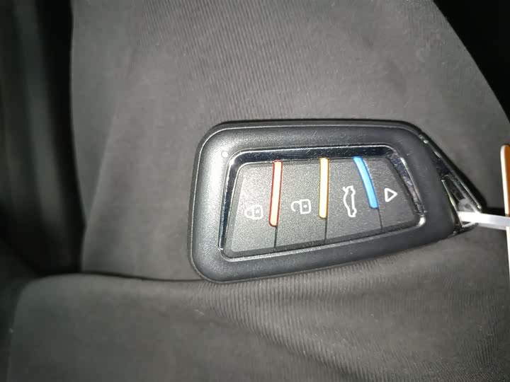 Changan Yida 2023 2023款 蓝鲸NE 1.5T GDI DCT尊享型