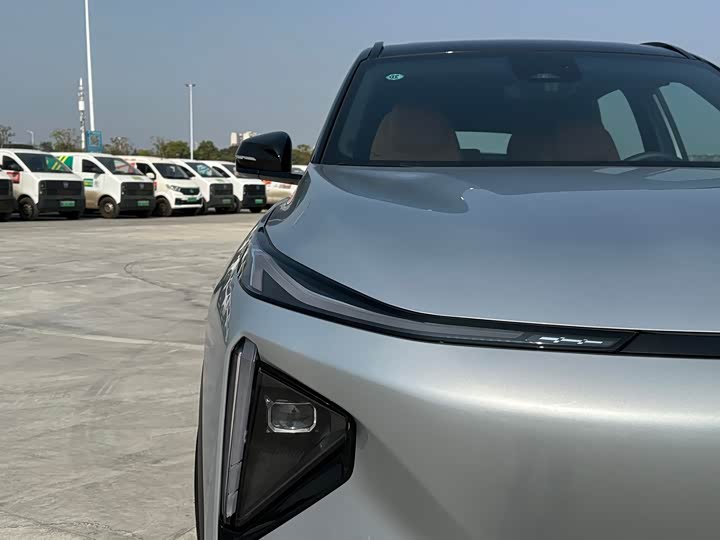 Geely Galaxy L7 2025 2025款 EM-i 115km 探索+版