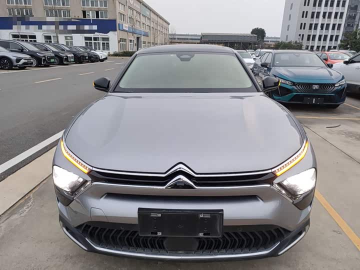 Citroen C5 X 2023 2023款 1.6T 势不凡