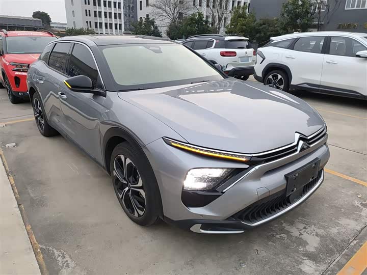 Citroen C5 X 2023 2023款 1.6T 势不凡