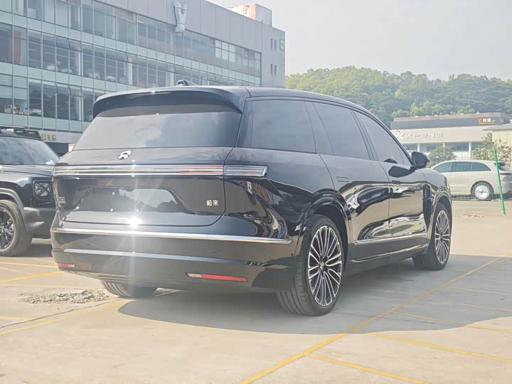 Nio ES8 2026 2026款 六座行政签名版