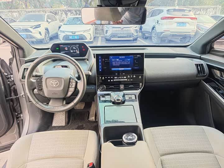 Toyota bZ4X 2022 2022款 四驱高性能Premium版