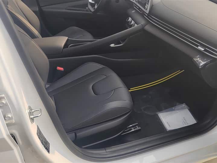 Hyundai Elantra N line 2023 2023款 1.5L CVT GLX精英版