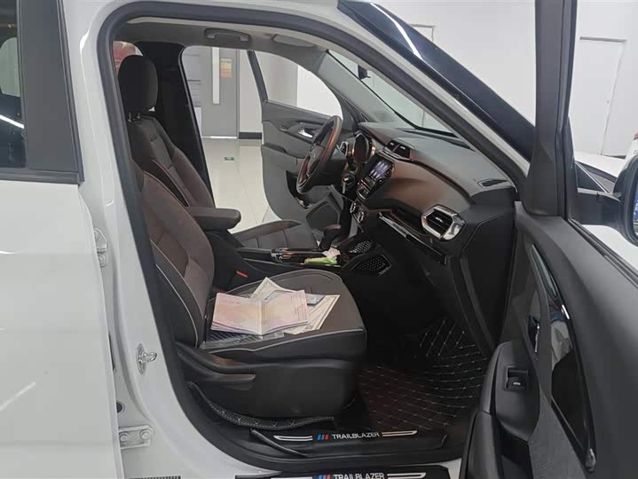 Chevrolet Trailblazer 2019 2019款 435T Redline CVT两驱驰锐版 国VI