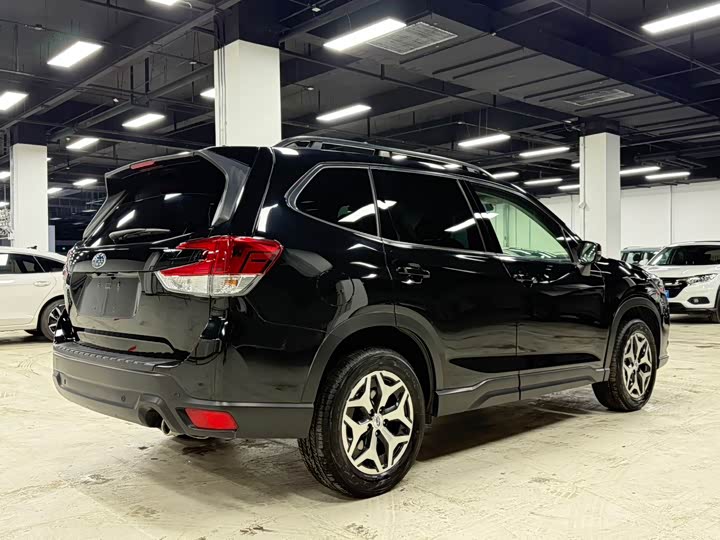 Subaru Forester 2022 2022款 2.0i AWD豪华版EyeSight