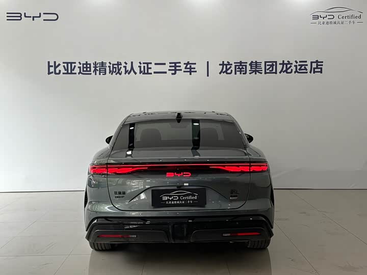 BYD Han L 2025 2025款 DM-p 四驱激光雷达旗舰型