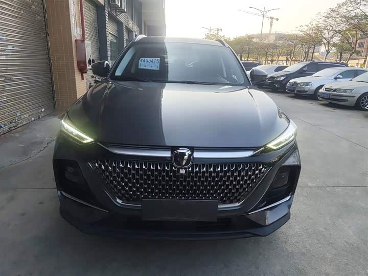 Changan X7 Plus 2024 2024款 1.5T 自动尊耀型 7座