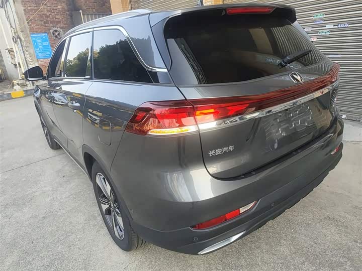 Changan X7 Plus 2024 2024款 1.5T 自动尊耀型 7座