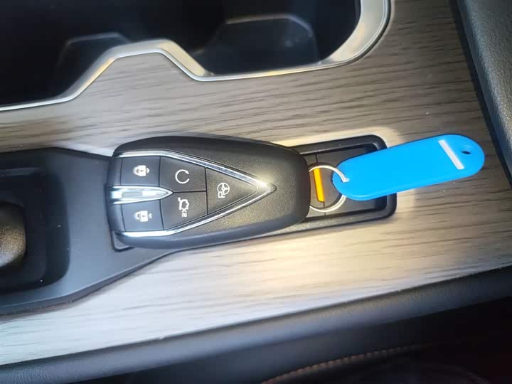 Changan X7 Plus 2024 2024款 1.5T 自动尊耀型 7座