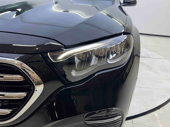 Mercedes-Benz E-Class Hybrid 2024 2024款 E 350 e L 插电式混合动力轿车