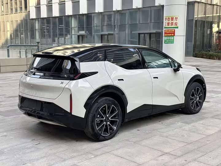 Zeekr X 2025 2025款 五座长续航版