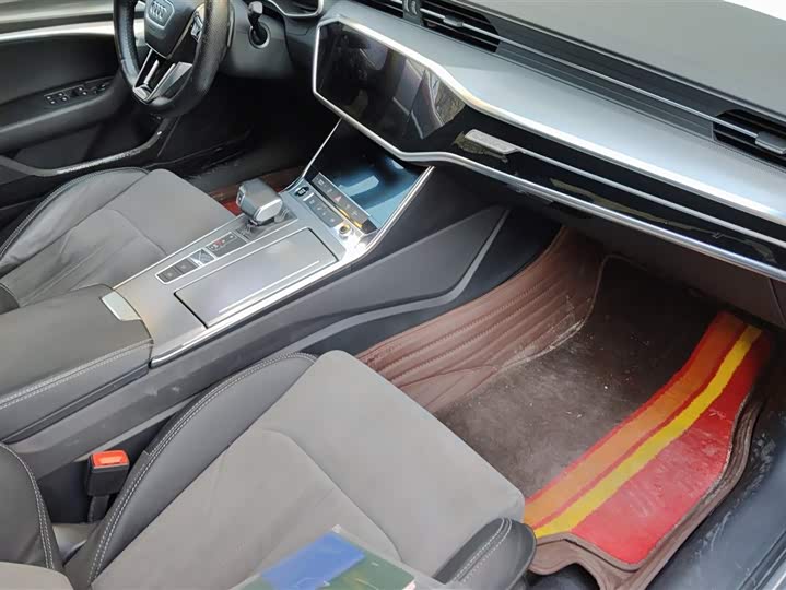 Audi A6L Hybrid 2020 2020款 55 TFSI e quattro