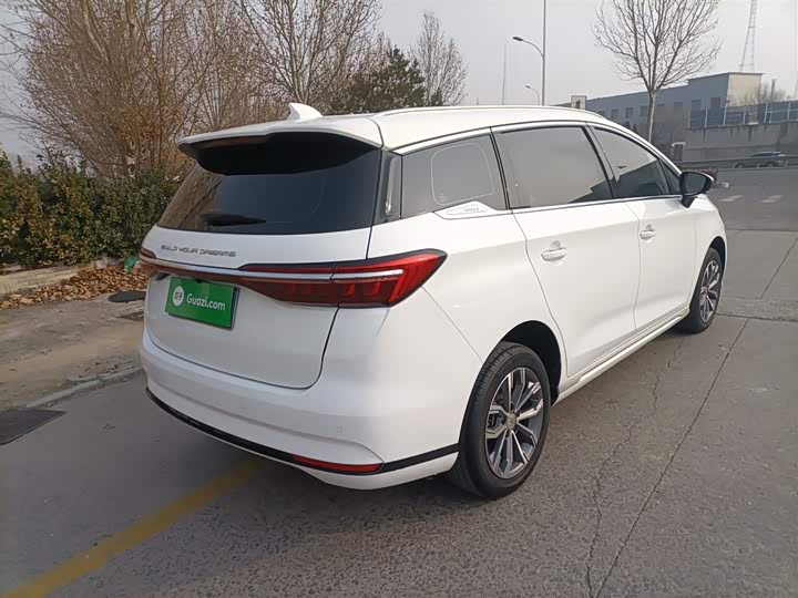 BYD Song Max 2021 2021款 升级版 1.5T 自动尊贵型 6座