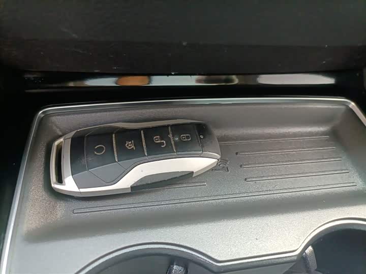 BYD Song Max 2021 2021款 升级版 1.5T 自动尊贵型 6座