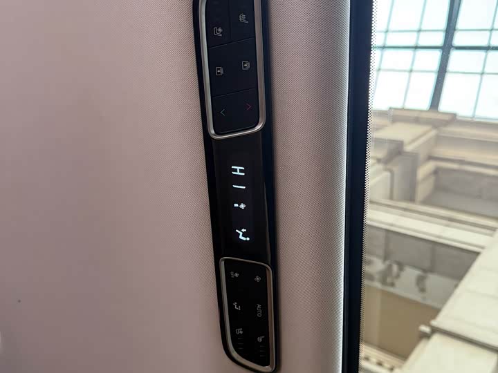 GAC Trumpchi E8 2024 2024款 150km MAX+