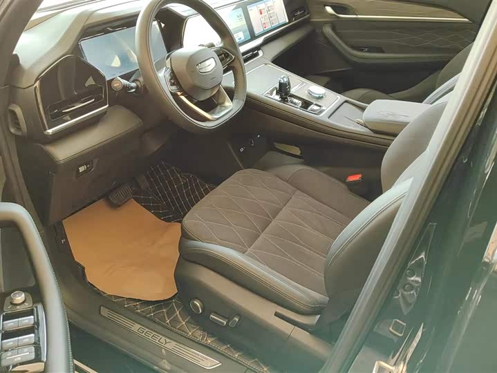 Geely Monjaro 2025 2025款 东方曜 2.0TD 自动今朝版