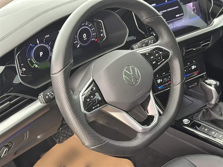 Volkswagen Passat Hybrid 2023 2023款 430PHEV 混动豪华版