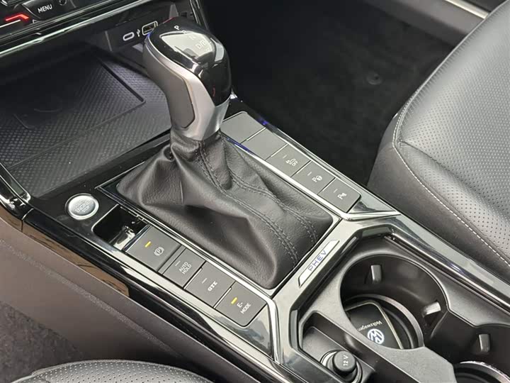 Volkswagen Passat Hybrid 2023 2023款 430PHEV 混动豪华版