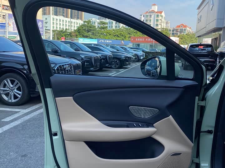 Hongqi EHS5 (Tiangong 06) 2025 2025款 520 智选版